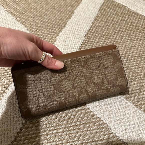 Coach envelope signature C long wallet - Picture 2 of 7